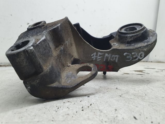 bontott AUDI A4 B6 Motor Tartó Bak (Fém)