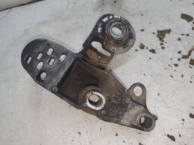 bontott AUDI A4 B6 Motor Tartó Bak (Fém)