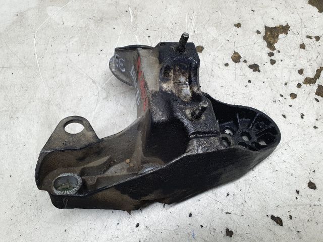 bontott AUDI A4 B6 Motor Tartó Bak (Fém)