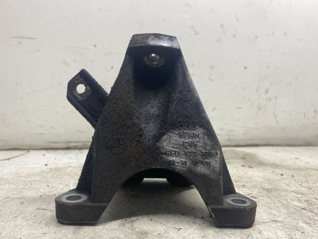 bontott AUDI A4 B6 Motor Tartó Bak (Fém)