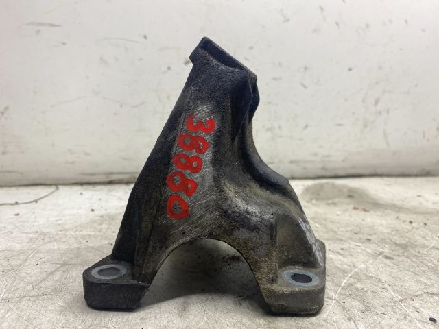 bontott AUDI A4 B6 Motor Tartó Bak (Fém)