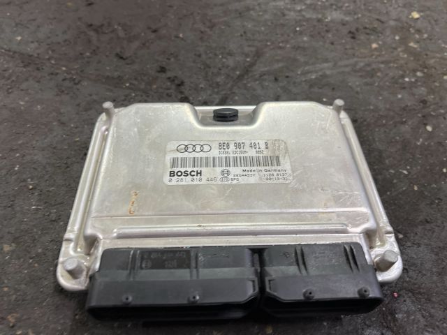 bontott AUDI A4 B6 Motorvezérlő