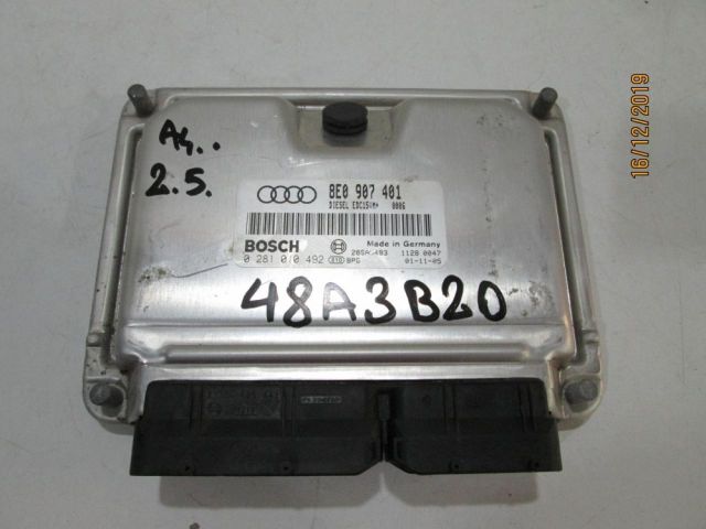 bontott AUDI A4 B6 Motorvezérlő