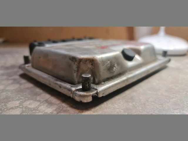 bontott AUDI A4 B6 Motorvezérlő