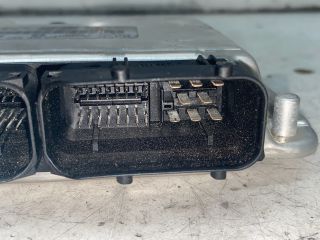 bontott AUDI A4 B6 Motorvezérlő