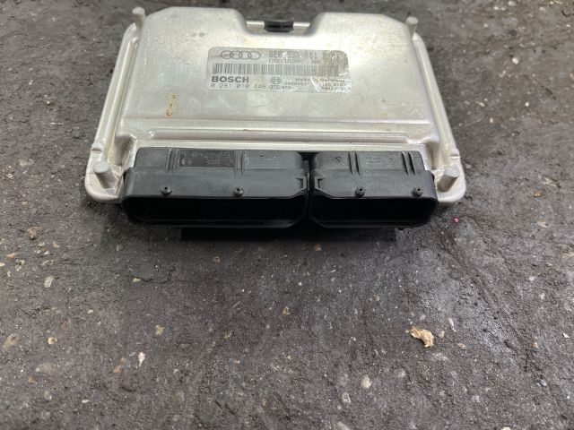 bontott AUDI A4 B6 Motorvezérlő