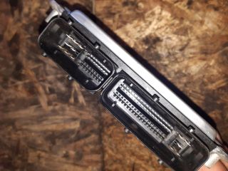 bontott AUDI A4 B6 Motorvezérlő