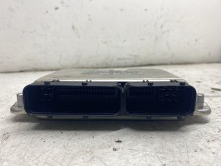 bontott AUDI A4 B6 Motorvezérlő