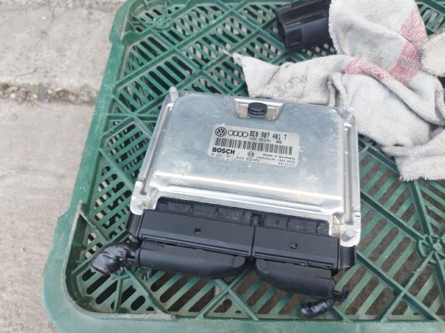 bontott AUDI A4 B6 Motorvezérlő