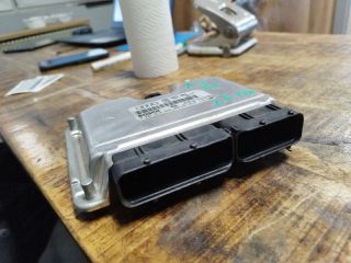 bontott AUDI A4 B6 Motorvezérlő