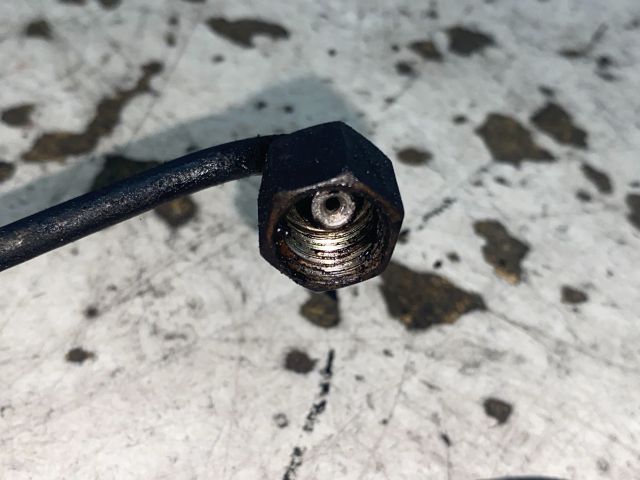 bontott AUDI A4 B6 Nyomócső