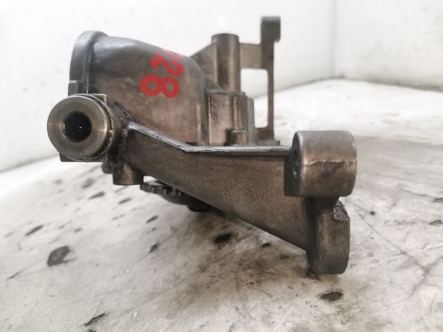 bontott AUDI A4 B6 Olajszivattyú