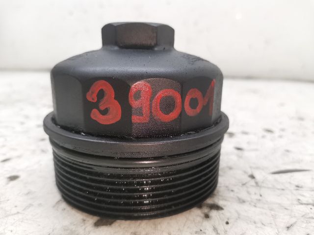 bontott AUDI A4 B6 Olajszűrő Kupak