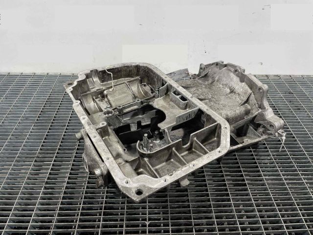 bontott AUDI A4 B6 Olajteknő