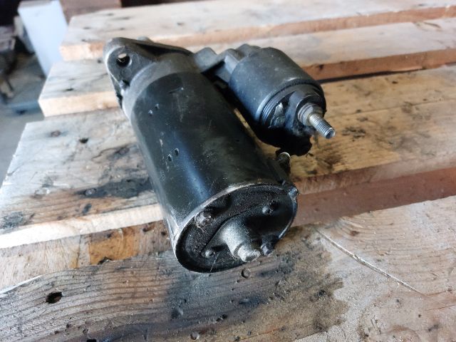 bontott AUDI A4 B6 Önindító