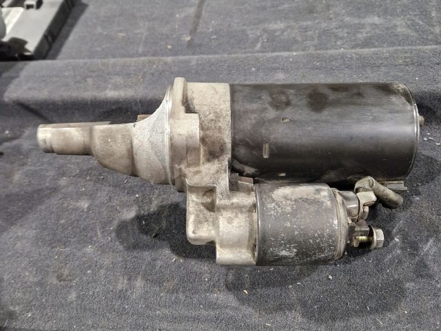 bontott AUDI A4 B6 Önindító