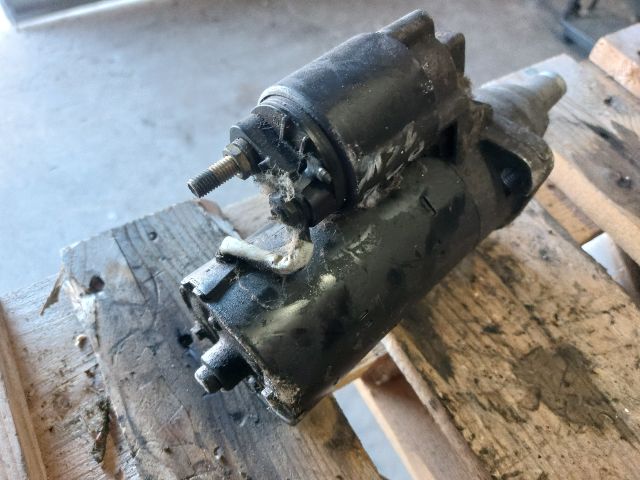 bontott AUDI A4 B6 Önindító