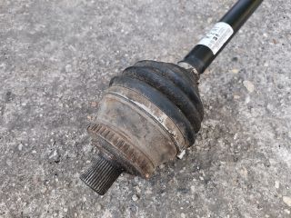 bontott AUDI A4 B6 Bal Féltengely