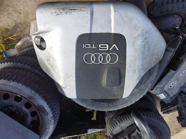 bontott AUDI A4 B6 Felső Motorburkolat