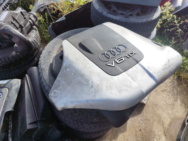 bontott AUDI A4 B6 Felső Motorburkolat