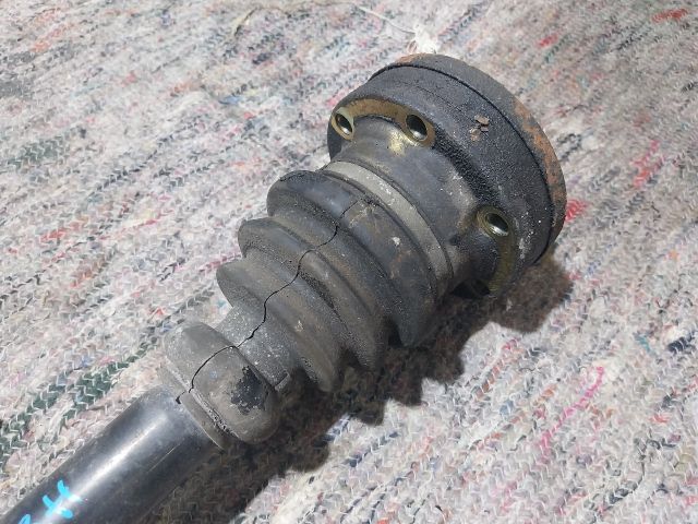 bontott AUDI A4 B6 Hátsó Féltengely (Pozíciófüggetlen)