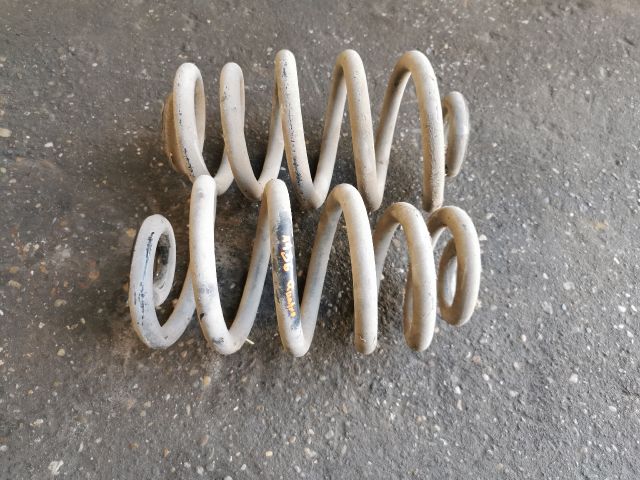 bontott AUDI A4 B6 Hátsó Rugó Pár