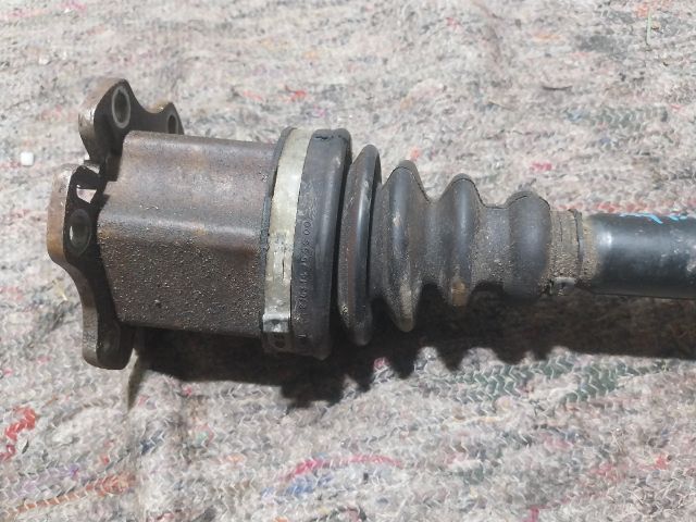 bontott AUDI A4 B6 Jobb Féltengely