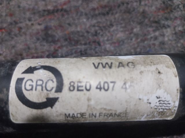 bontott AUDI A4 B6 Jobb Féltengely