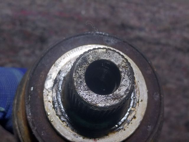 bontott AUDI A4 B6 Jobb Féltengely