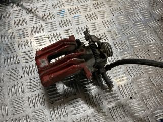 bontott AUDI A4 B6 Jobb hátsó Féknyereg Munkahengerrel