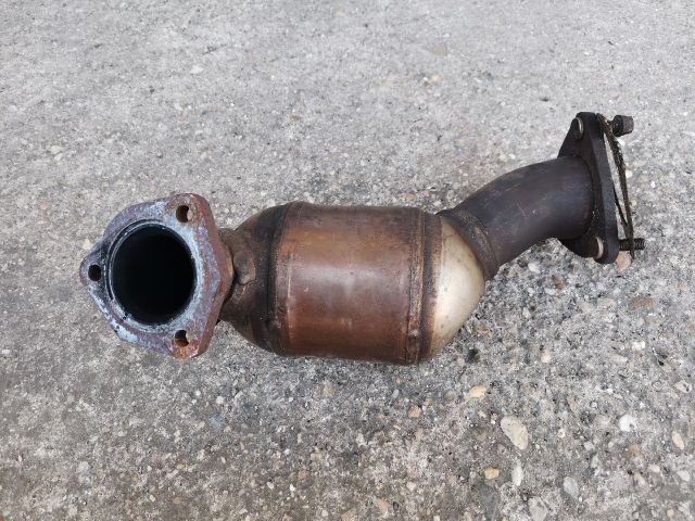 bontott AUDI A4 B6 Katalizátor