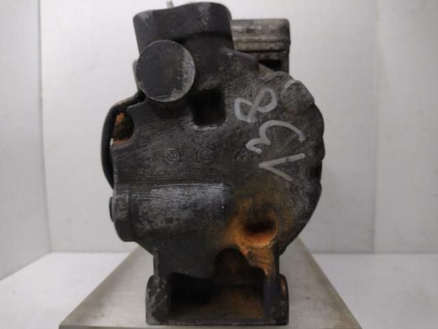 bontott AUDI A4 B6 Klímakompresszor