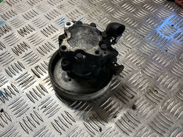 bontott AUDI A4 B6 Kormányszervó Motor (Hidraulikus)