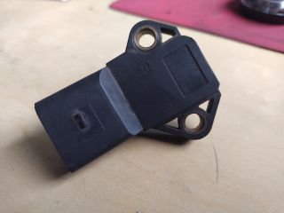 bontott AUDI A4 B6 Szívócső Nyomásérzékelő