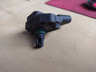 bontott AUDI A4 B6 Szívócső Nyomásérzékelő