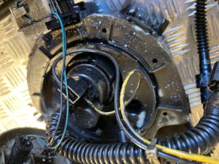 bontott AUDI A4 B6 Üzemanyag Szivattyú