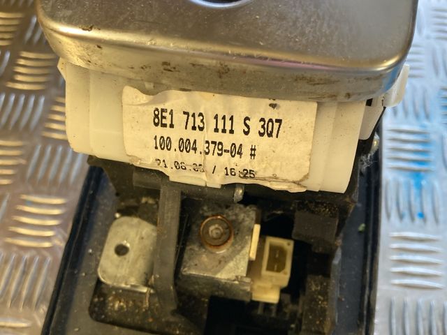 bontott AUDI A4 B6 Váltó Kulissza