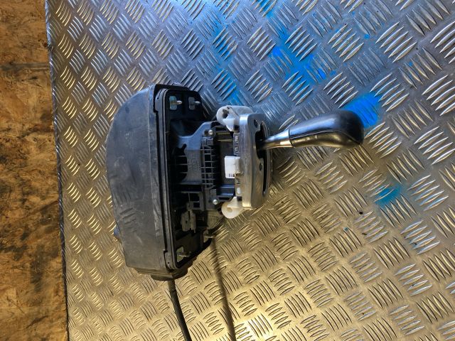 bontott AUDI A4 B6 Váltó Kulissza