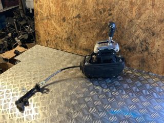 bontott AUDI A4 B6 Váltó Kulissza