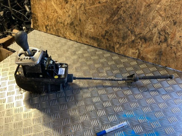 bontott AUDI A4 B6 Váltó Kulissza