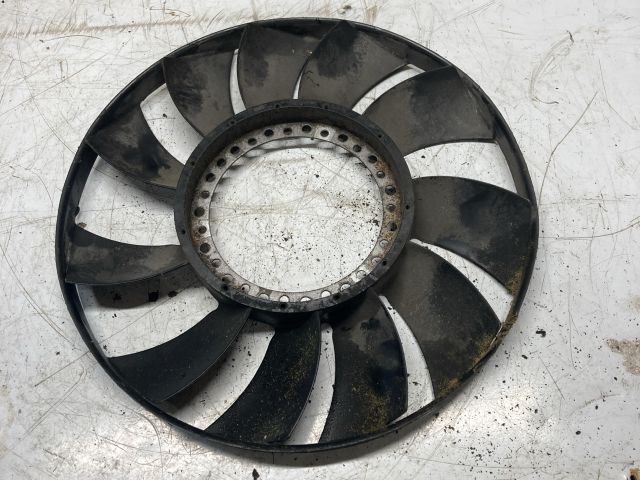 bontott AUDI A4 B6 Viszkóventilátor Hűtőventilátor