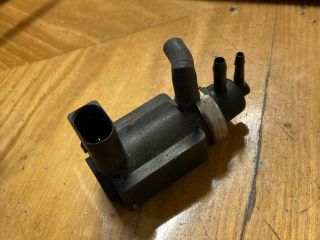 bontott AUDI A4 B6 Turbó Vákum Szelep