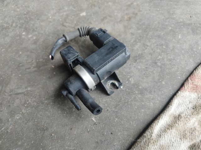 bontott AUDI A4 B6 Turbó Vákum Szelep