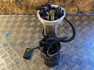 bontott AUDI A4 B6 Üzemanyag Szivattyú