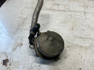 bontott AUDI A4 B6 Vákumpumpa