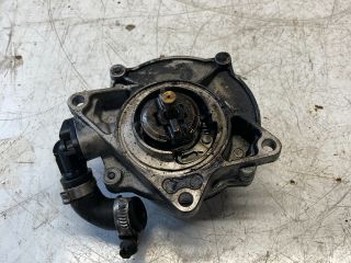 bontott AUDI A4 B6 Vákumpumpa