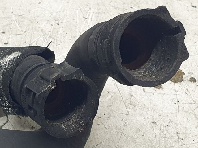 bontott AUDI A4 B6 Vízcső