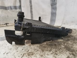 bontott AUDI A4 B6 Vízhűtő Radiátor (Klímás)