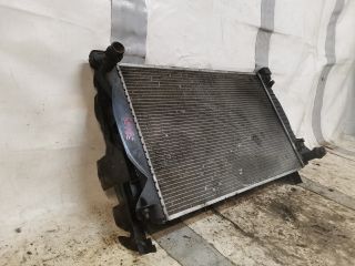 bontott AUDI A4 B6 Vízhűtő Radiátor (Klímás)