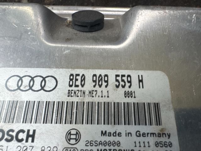 bontott AUDI A4 B6 Motorvezérlő